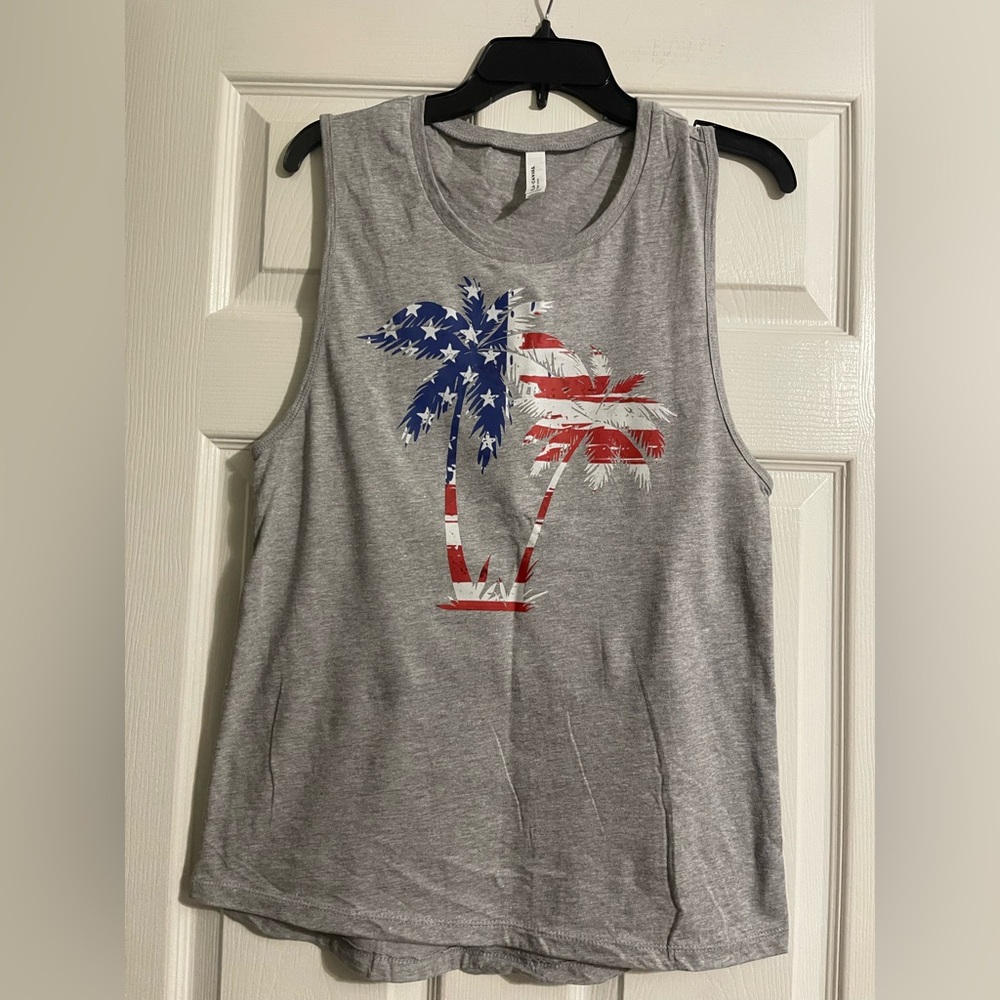 NWT Sunfire Tees Misses Tank